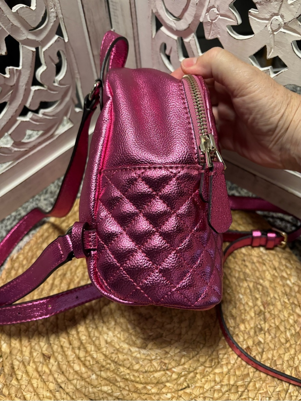 Guess Metallic Quilted Mini Backpack - Magenta with gift set - Picture 11 of 14